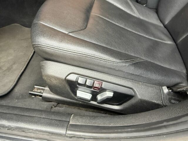 БМВ 3 Серія 2013 у Києві на Automoto.ua Білий БМВ 3 Серія, об'ємом двигуна 2 л та пробігом 200 тис. км за 9900 $, фото 16 на Automoto.ua