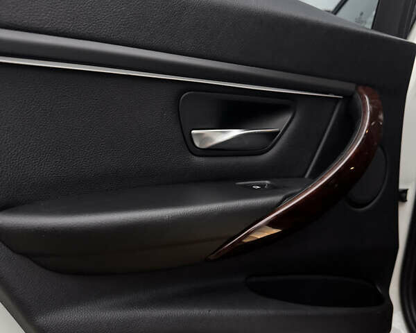 Белый БМВ 3 Серия, объемом двигателя 2 л и пробегом 173 тыс. км за 12600 $, фото 15 на Automoto.ua