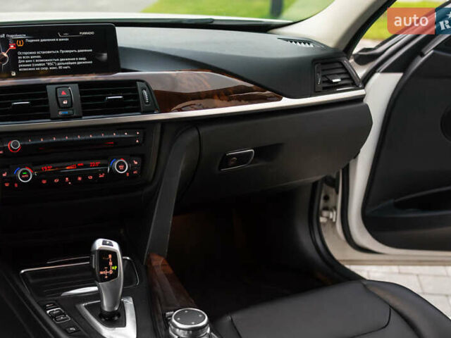 Белый БМВ 3 Серия, объемом двигателя 2 л и пробегом 140 тыс. км за 12500 $, фото 10 на Automoto.ua