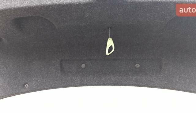 Білий БМВ 3 Серія, об'ємом двигуна 2 л та пробігом 155 тис. км за 15000 $, фото 27 на Automoto.ua