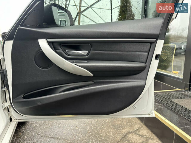 Білий БМВ 3 Серія, об'ємом двигуна 2 л та пробігом 212 тис. км за 13900 $, фото 25 на Automoto.ua