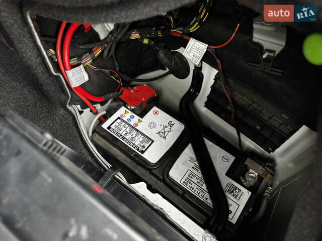 Білий БМВ 3 Серія, об'ємом двигуна 3 л та пробігом 186 тис. км за 18500 $, фото 58 на Automoto.ua