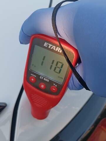 Білий БМВ 3 Серія, об'ємом двигуна 2 л та пробігом 189 тис. км за 15500 $, фото 84 на Automoto.ua