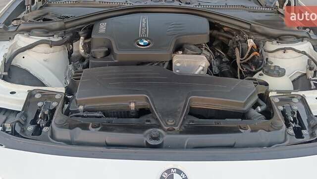 Білий БМВ 3 Серія, об'ємом двигуна 2 л та пробігом 189 тис. км за 15500 $, фото 60 на Automoto.ua
