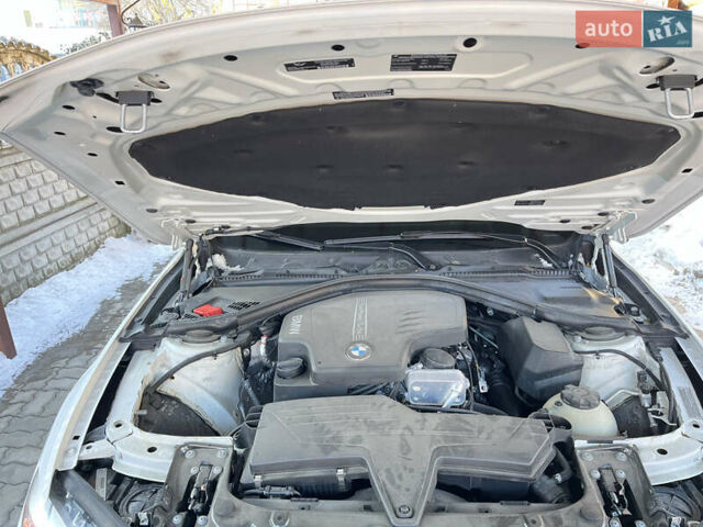 Белый БМВ 3 Серия, объемом двигателя 2 л и пробегом 120 тыс. км за 12900 $, фото 24 на Automoto.ua