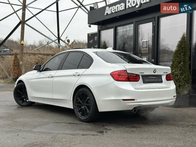 Білий БМВ 3 Серія, об'ємом двигуна 2 л та пробігом 212 тис. км за 13900 $, фото 3 на Automoto.ua