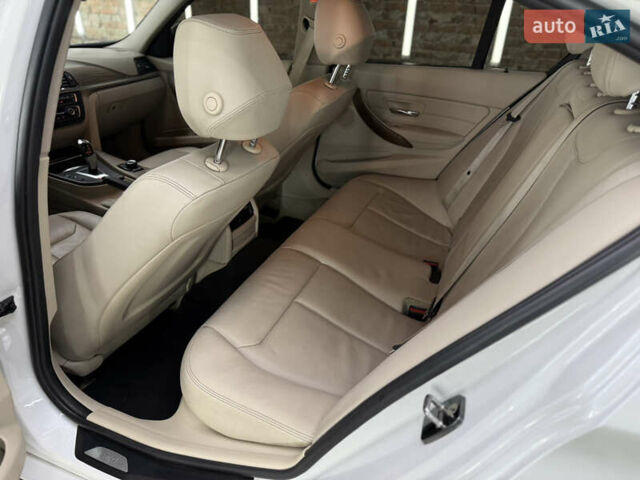 Белый БМВ 3 Серия, объемом двигателя 2 л и пробегом 209 тыс. км за 13999 $, фото 37 на Automoto.ua