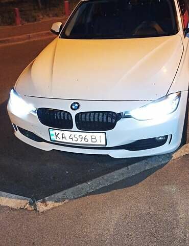 Білий БМВ 3 Серія, об'ємом двигуна 2 л та пробігом 155 тис. км за 15000 $, фото 37 на Automoto.ua