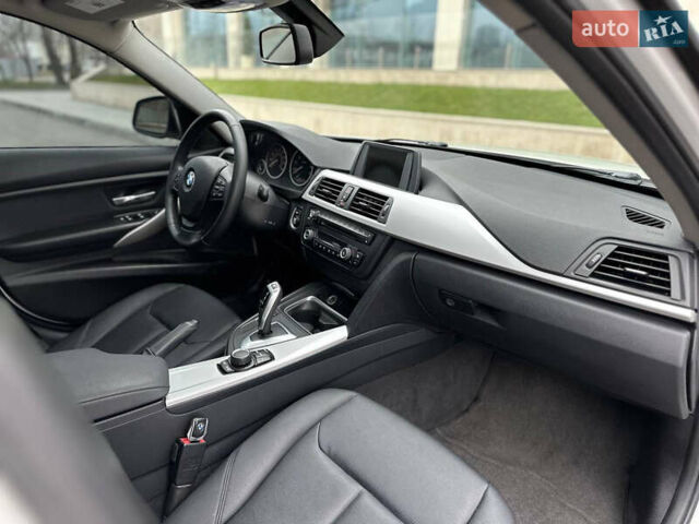 Белый БМВ 3 Серия, объемом двигателя 2 л и пробегом 110 тыс. км за 13300 $, фото 32 на Automoto.ua