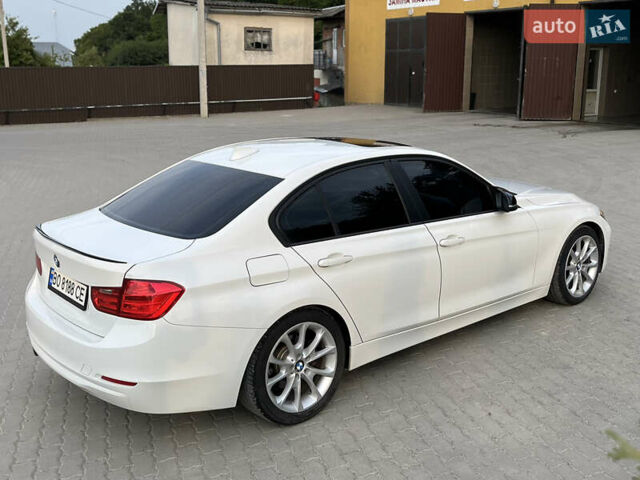 Білий БМВ 3 Серія, об'ємом двигуна 2 л та пробігом 188 тис. км за 13200 $, фото 7 на Automoto.ua