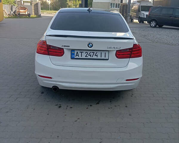 Белый БМВ 3 Серия, объемом двигателя 2 л и пробегом 377 тыс. км за 13700 $, фото 4 на Automoto.ua