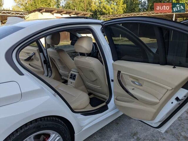 Белый БМВ 3 Серия, объемом двигателя 2 л и пробегом 240 тыс. км за 12500 $, фото 28 на Automoto.ua
