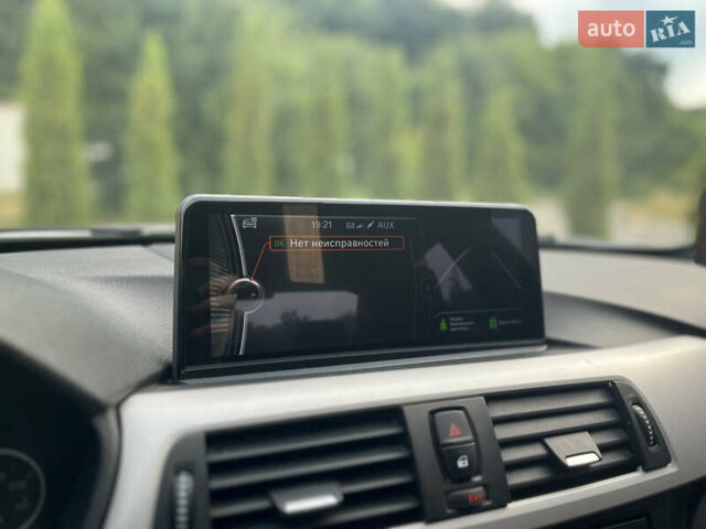 Білий БМВ 3 Серія, об'ємом двигуна 2 л та пробігом 188 тис. км за 13200 $, фото 19 на Automoto.ua