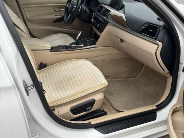 Белый БМВ 3 Серия, объемом двигателя 2 л и пробегом 203 тыс. км за 7999 $, фото 2 на Automoto.ua