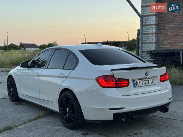 Белый БМВ 3 Серия, объемом двигателя 2 л и пробегом 248 тыс. км за 11100 $, фото 6 на Automoto.ua