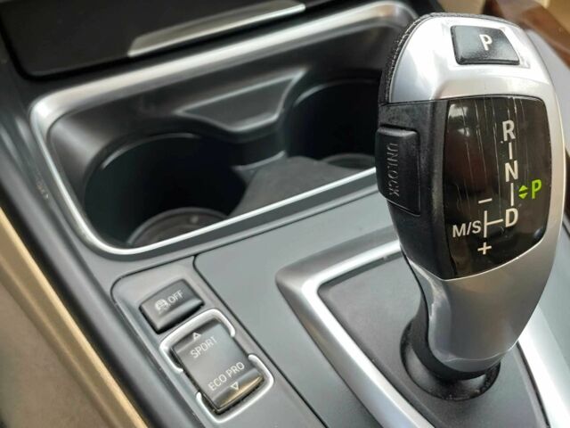 Білий БМВ 3 Серія, об'ємом двигуна 2 л та пробігом 84 тис. км за 6000 $, фото 7 на Automoto.ua