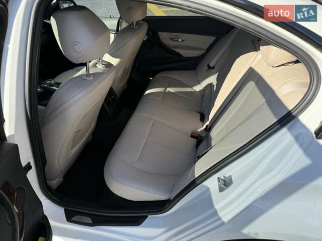 Белый БМВ 3 Серия, объемом двигателя 2 л и пробегом 116 тыс. км за 15900 $, фото 20 на Automoto.ua