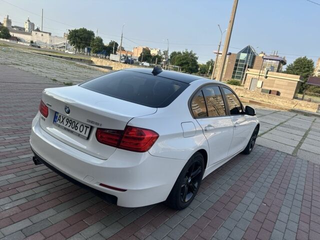 Белый БМВ 3 Серия, объемом двигателя 2 л и пробегом 112 тыс. км за 13500 $, фото 6 на Automoto.ua