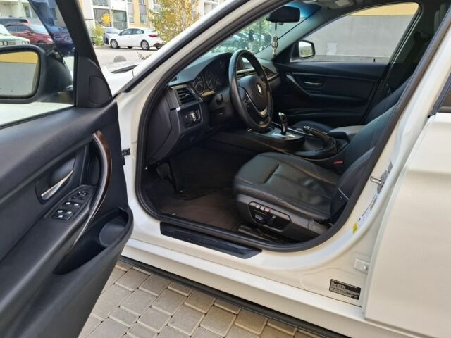 БМВ 3 Серія 2014 у Одесі на Automoto.ua Білий БМВ 3 Серія, об'ємом двигуна 2 л та пробігом 1 тис. км за 9900 $, фото 9 на Automoto.ua