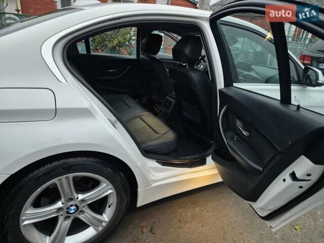 Белый БМВ 3 Серия, объемом двигателя 2 л и пробегом 290 тыс. км за 10700 $, фото 14 на Automoto.ua