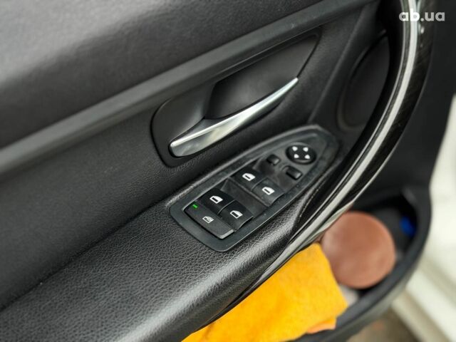 Белый БМВ 3 Серия, объемом двигателя 2 л и пробегом 189 тыс. км за 13290 $, фото 19 на Automoto.ua