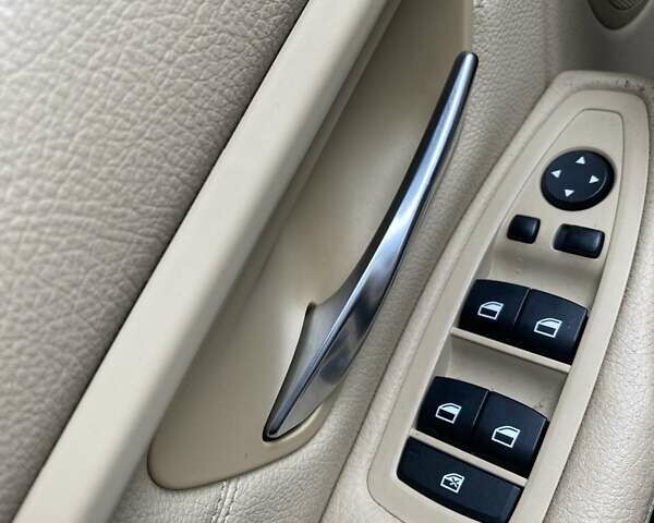 БМВ 3 Серия 2014 в Киеве на Automoto.ua Белый БМВ 3 Серия, объемом двигателя 2 л и пробегом 105 тыс. км за 12300 $, фото 7 на Automoto.ua