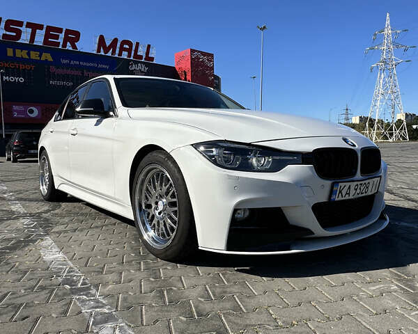Белый БМВ 3 Серия, объемом двигателя 2 л и пробегом 183 тыс. км за 18500 $, фото 4 на Automoto.ua