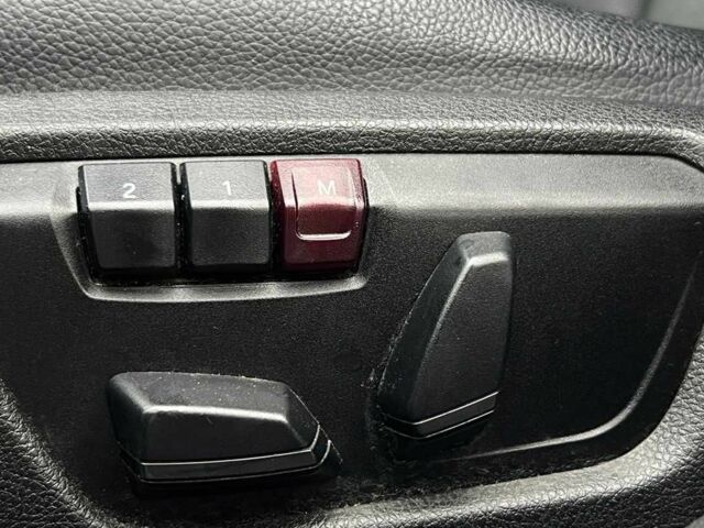 Белый БМВ 3 Серия, объемом двигателя 2 л и пробегом 297 тыс. км за 10650 $, фото 14 на Automoto.ua