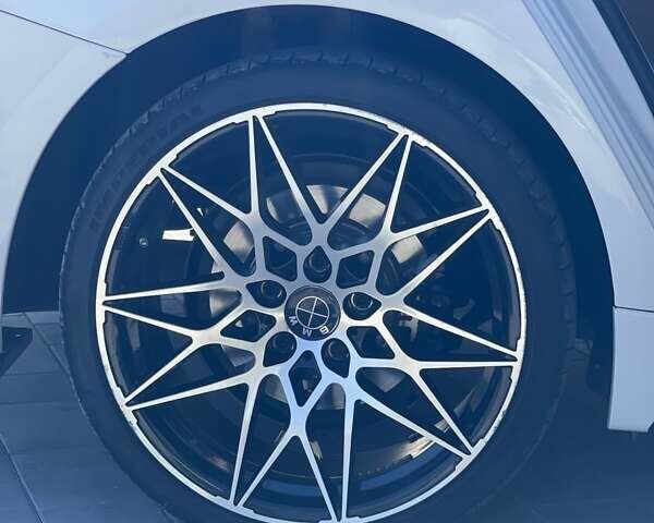 Білий БМВ 3 Серія, об'ємом двигуна 2 л та пробігом 190 тис. км за 16300 $, фото 10 на Automoto.ua