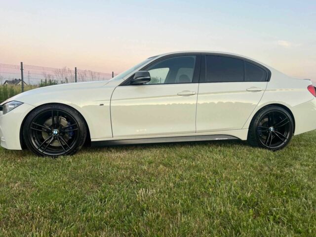 Белый БМВ 3 Серия, объемом двигателя 2 л и пробегом 166 тыс. км за 10000 $, фото 2 на Automoto.ua