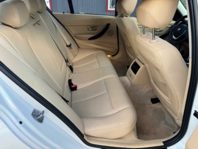 Білий БМВ 3 Серія, об'ємом двигуна 2 л та пробігом 82 тис. км за 11500 $, фото 13 на Automoto.ua