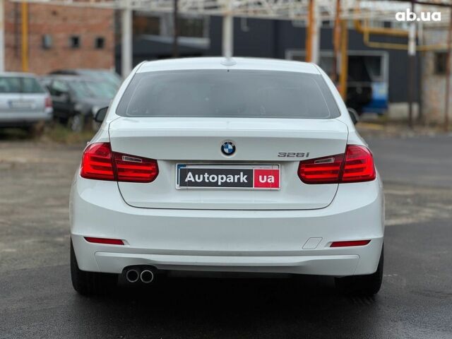 Белый БМВ 3 Серия, объемом двигателя 2 л и пробегом 189 тыс. км за 13290 $, фото 9 на Automoto.ua