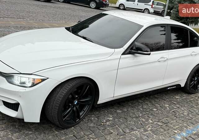 Белый БМВ 3 Серия, объемом двигателя 2 л и пробегом 146 тыс. км за 15300 $, фото 6 на Automoto.ua