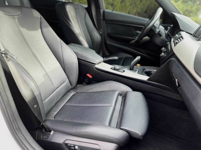 Белый БМВ 3 Серия, объемом двигателя 2 л и пробегом 213 тыс. км за 14300 $, фото 2 на Automoto.ua