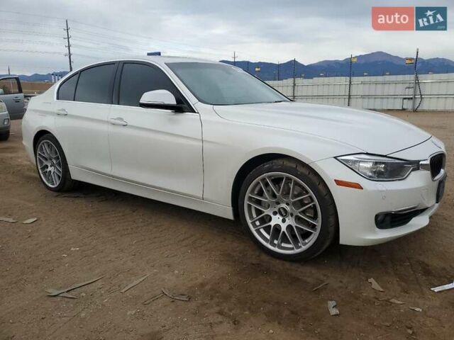 БМВ 3 Серия 2014 в Ивано-Франковске на Automoto.ua Белый БМВ 3 Серия, объемом двигателя 3 л и пробегом 112 тыс. км за 3900 $, фото 3 на Automoto.ua