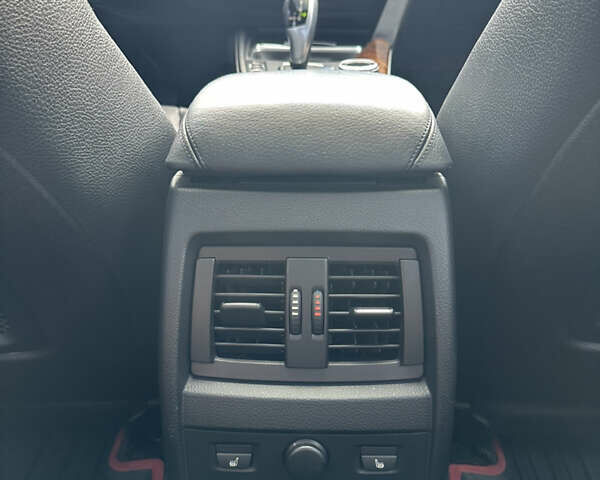 Белый БМВ 3 Серия, объемом двигателя 3 л и пробегом 140 тыс. км за 20000 $, фото 18 на Automoto.ua