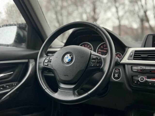 Белый БМВ 3 Серия, объемом двигателя 2 л и пробегом 297 тыс. км за 10650 $, фото 18 на Automoto.ua