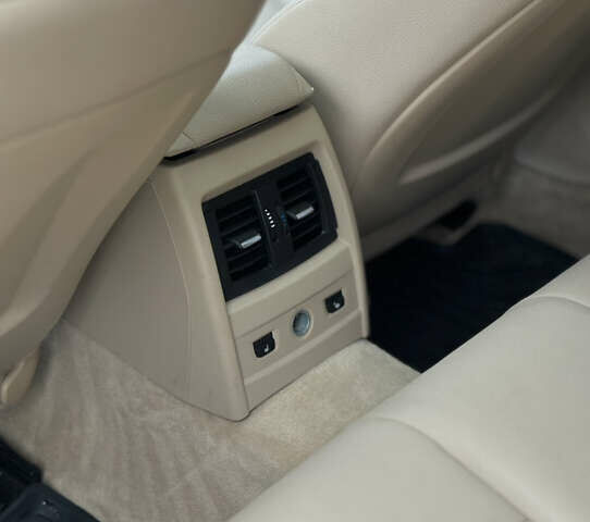 Белый БМВ 3 Серия, объемом двигателя 2 л и пробегом 190 тыс. км за 13500 $, фото 12 на Automoto.ua