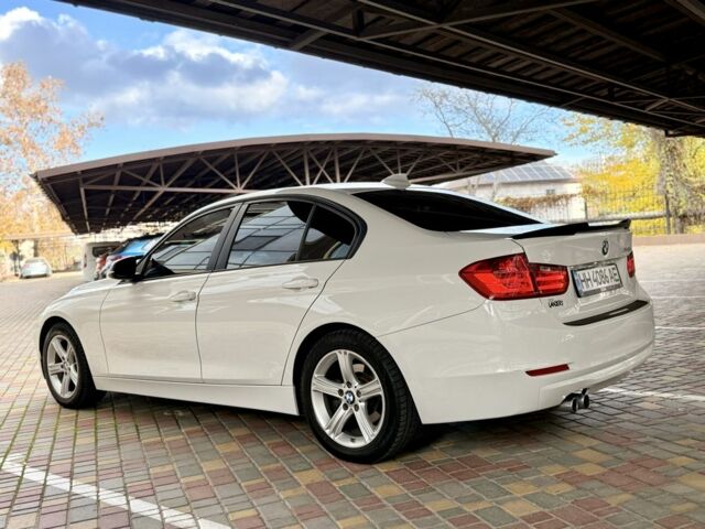 Белый БМВ 3 Серия, объемом двигателя 2 л и пробегом 250 тыс. км за 11800 $, фото 2 на Automoto.ua