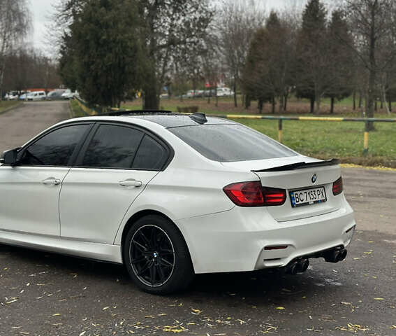 Белый БМВ 3 Серия, объемом двигателя 2 л и пробегом 190 тыс. км за 13500 $, фото 4 на Automoto.ua