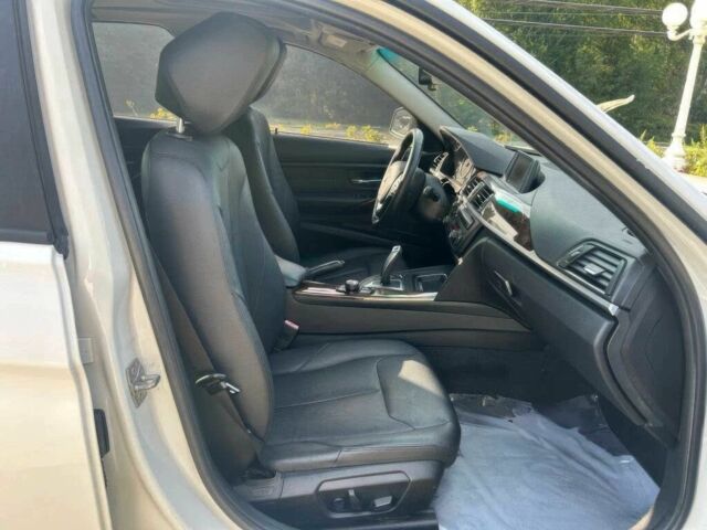 Белый БМВ 3 Серия, объемом двигателя 2 л и пробегом 88 тыс. км за 7400 $, фото 7 на Automoto.ua