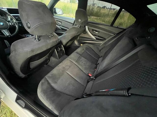 Белый БМВ 3 Серия, объемом двигателя 2 л и пробегом 166 тыс. км за 10000 $, фото 4 на Automoto.ua