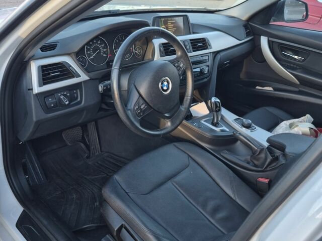 Белый БМВ 3 Серия, объемом двигателя 2 л и пробегом 170 тыс. км за 10300 $, фото 4 на Automoto.ua