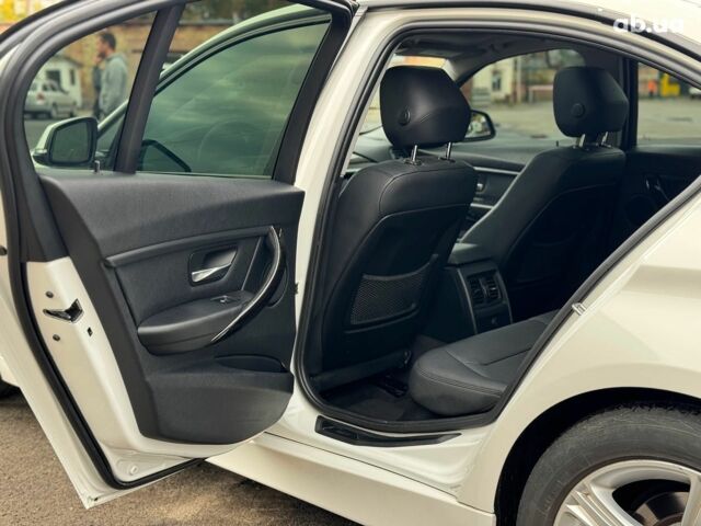 Белый БМВ 3 Серия, объемом двигателя 2 л и пробегом 189 тыс. км за 13290 $, фото 34 на Automoto.ua