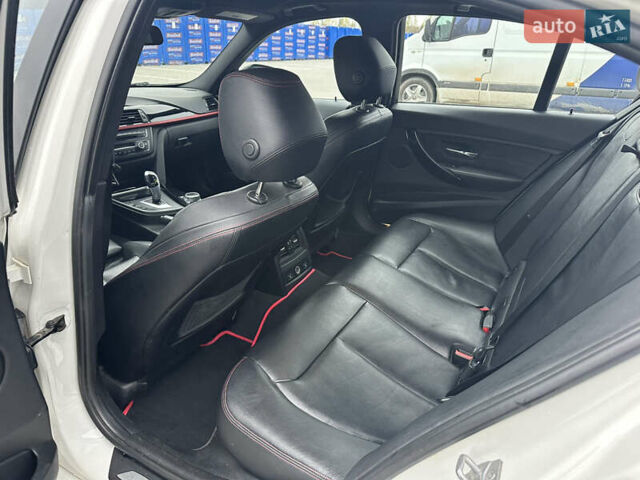 Білий БМВ 3 Серія, об'ємом двигуна 2 л та пробігом 210 тис. км за 14000 $, фото 12 на Automoto.ua