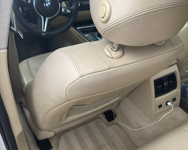 Белый БМВ 3 Серия, объемом двигателя 2 л и пробегом 159 тыс. км за 12995 $, фото 25 на Automoto.ua