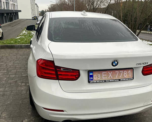Белый БМВ 3 Серия, объемом двигателя 2 л и пробегом 160 тыс. км за 11800 $, фото 1 на Automoto.ua