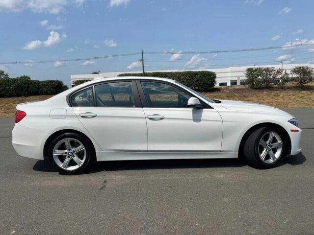 Білий БМВ 3 Серія, об'ємом двигуна 2 л та пробігом 84 тис. км за 6000 $, фото 5 на Automoto.ua