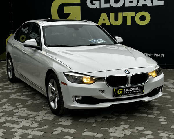 Білий БМВ 3 Серія, об'ємом двигуна 2 л та пробігом 174 тис. км за 9500 $, фото 2 на Automoto.ua