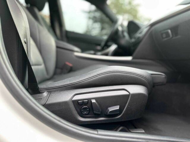 Белый БМВ 3 Серия, объемом двигателя 2 л и пробегом 213 тыс. км за 14300 $, фото 7 на Automoto.ua